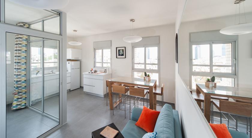 Charming 2Bd Apt W/ Balcony By Sea N' Rent 特拉维夫 客房 照片