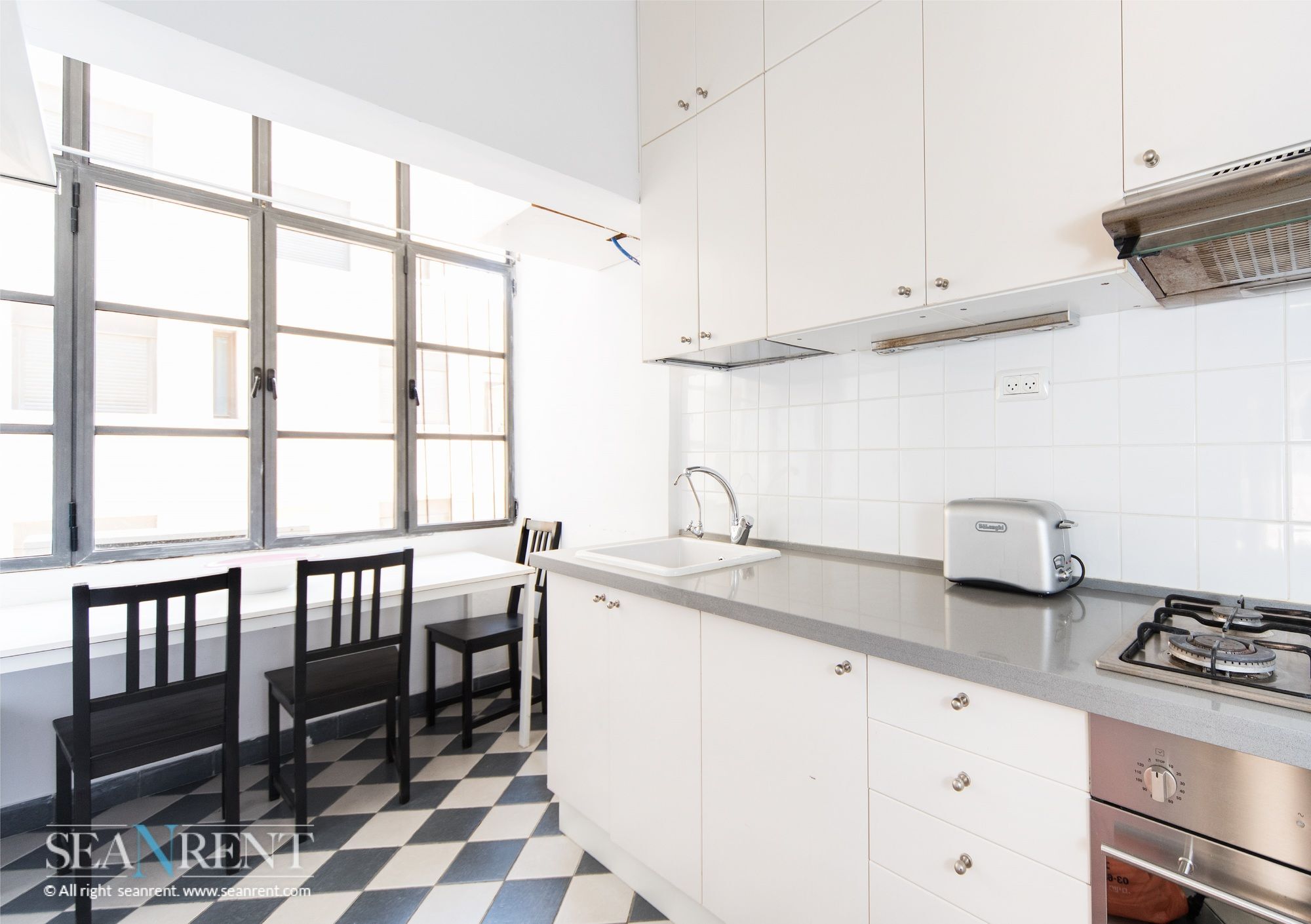 Charming 2Bd Apt W/ Balcony By Sea N' Rent 特拉维夫 外观 照片